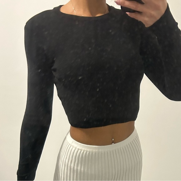 Black Long Sleeve Crop Top Zara size small - Picture 2 of 4